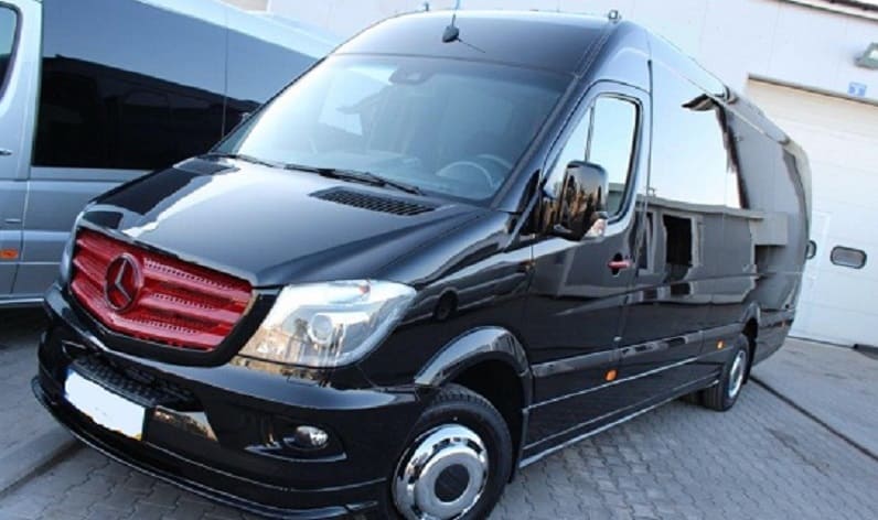 Vardar: Bus booking in Kavadarci in Kavadarci and Macedonia