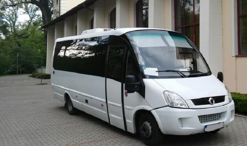 Central Macedonia: Bus order in Thessalonica / Salonica [Thessaloníki] in Thessalonica / Salonica [Thessaloníki] and Greece